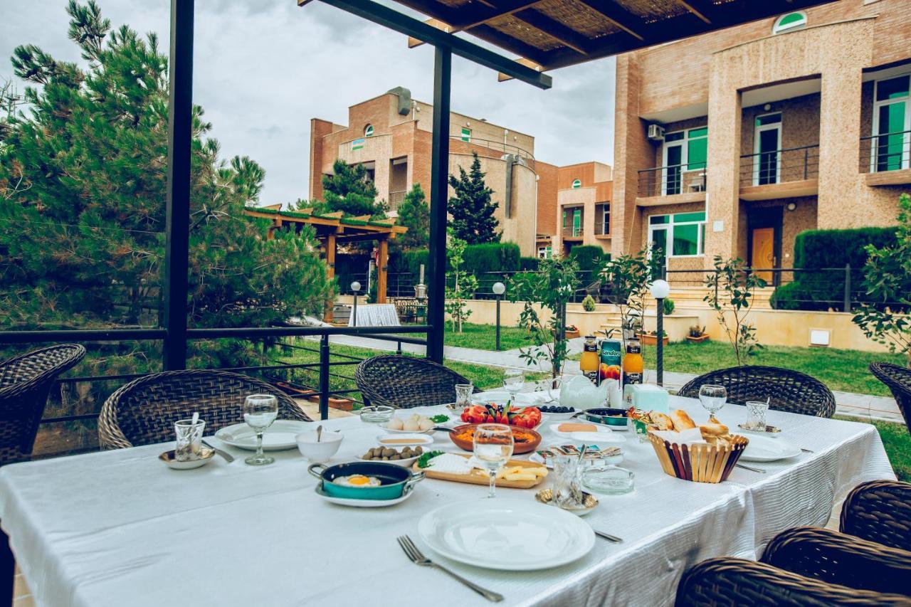 Panorama Villa Lux Hotel Bakoe Buitenkant foto
