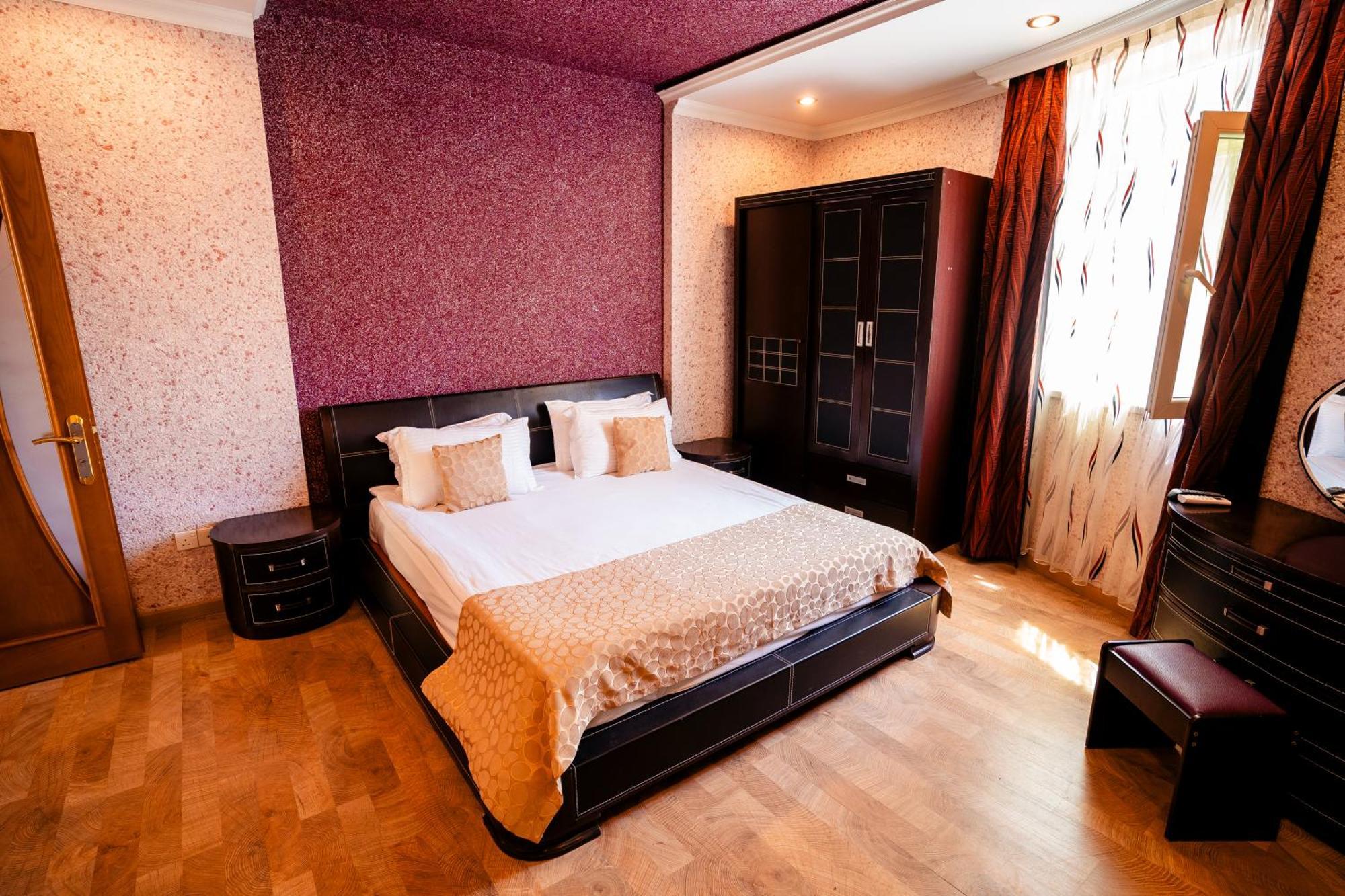 Panorama Villa Lux Hotel Bakoe Buitenkant foto